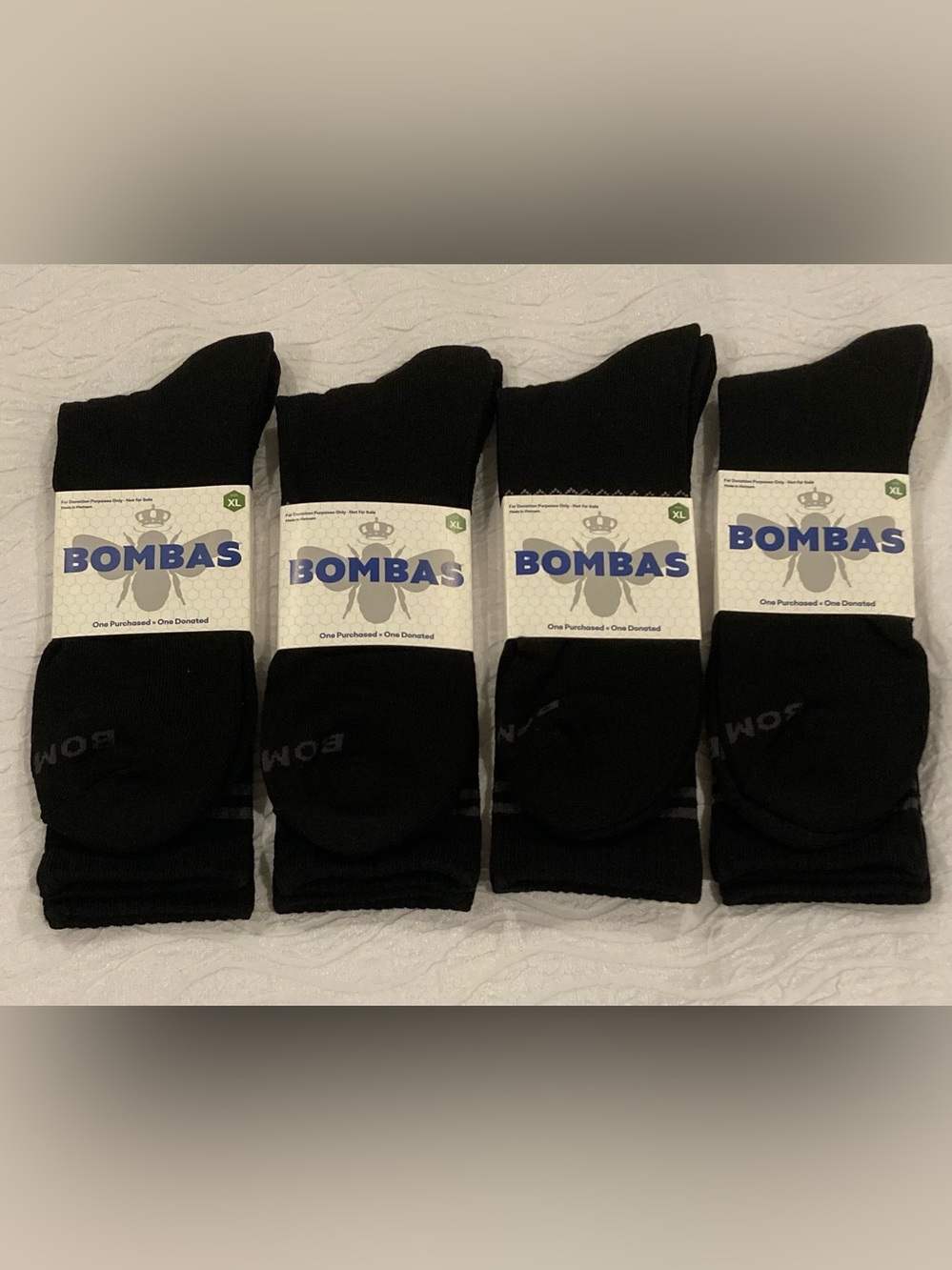Bombas Men's XL Crew Socks - Black (4 Pack) Honeycomb Arch Support ~ New